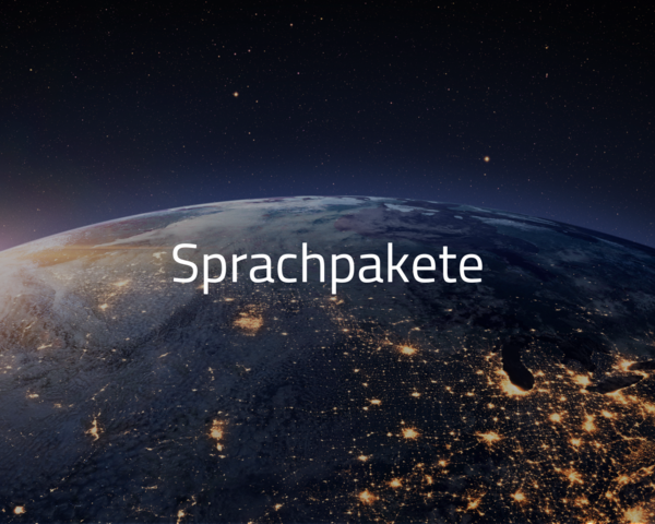 Die Erde betrachtet aus dem All im Hintergrund mit dem Schriftzug "Sprachpakete"